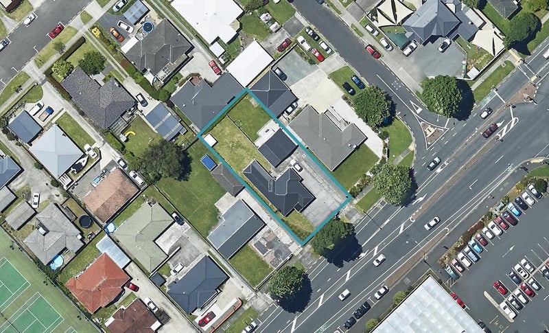 1063 Cameron Road, Gate Pa, Tauranga - Carousel 1