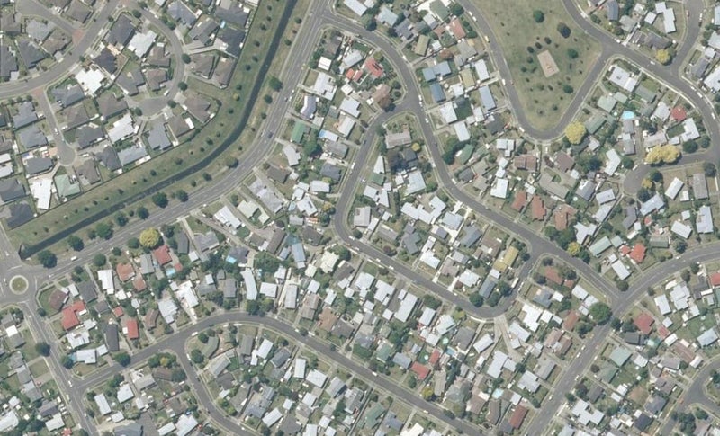 16 Liverpool Crescent, Tamatea, Napier - Carousel 1