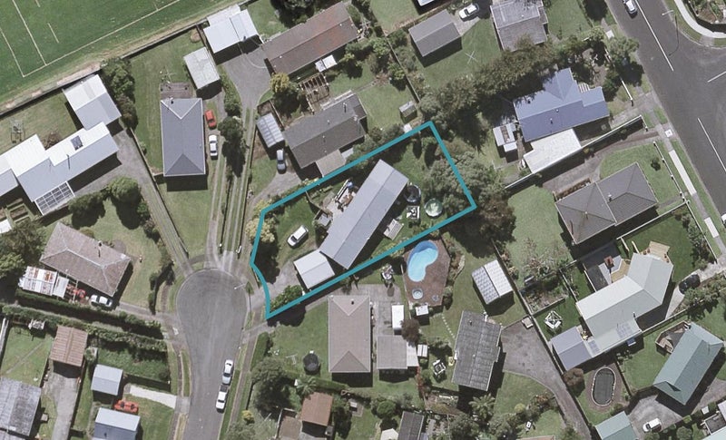 6 Farnham Place, Bell Block, New Plymouth - Carousel 1