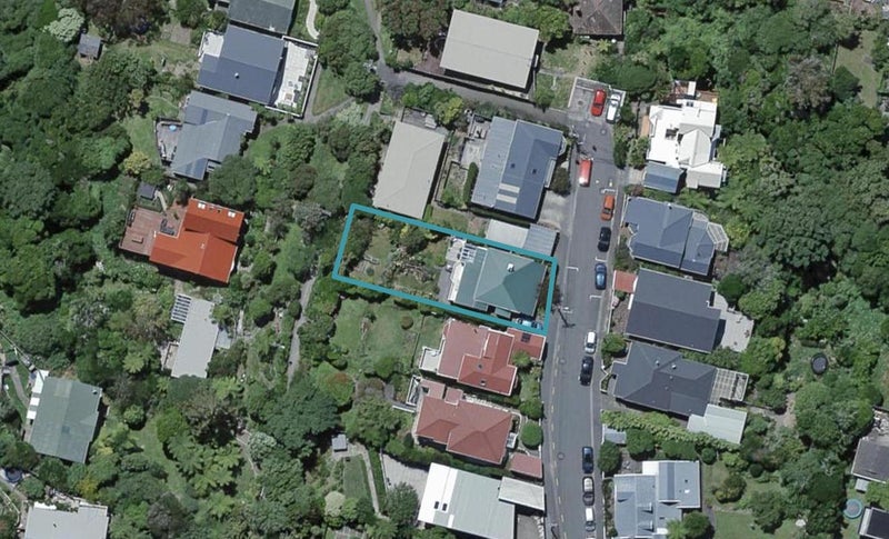 8 Fernhill Terrace, Wadestown, Wellington - Carousel 1