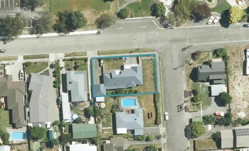 7 Curry Street, Mayfield, Blenheim - Carousel 1
