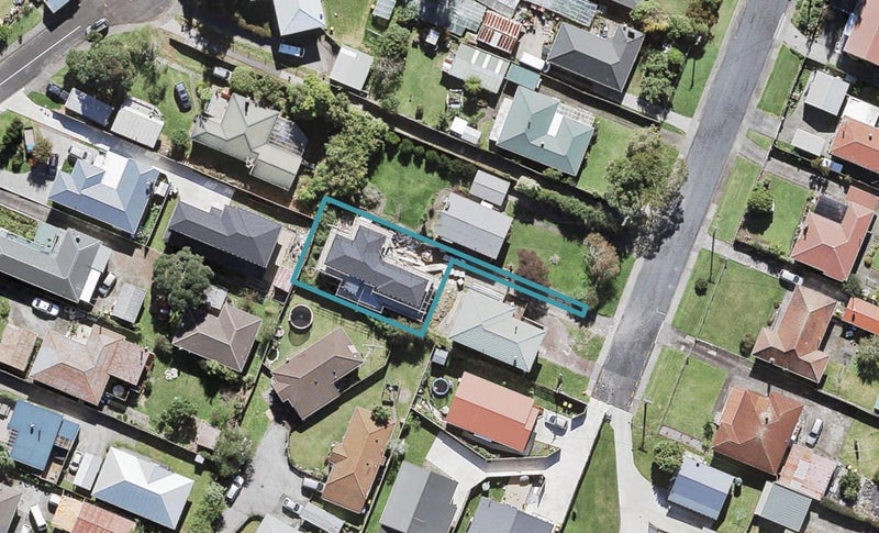 9A Bamboo Grove, Kelston, Auckland - Carousel 1