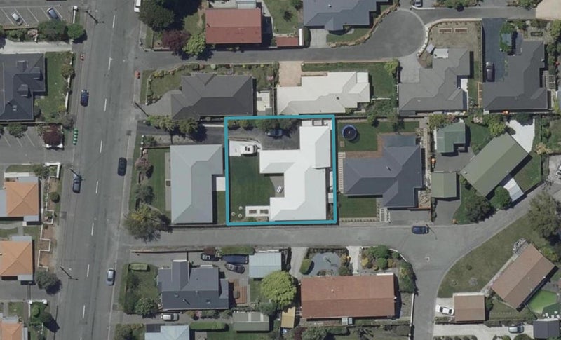 44 Birdwood Avenue, Beckenham, Christchurch - Carousel 1
