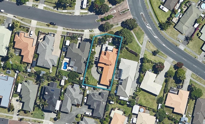 1 Tuihana Drive, Papamoa Beach, Papamoa - Carousel 1
