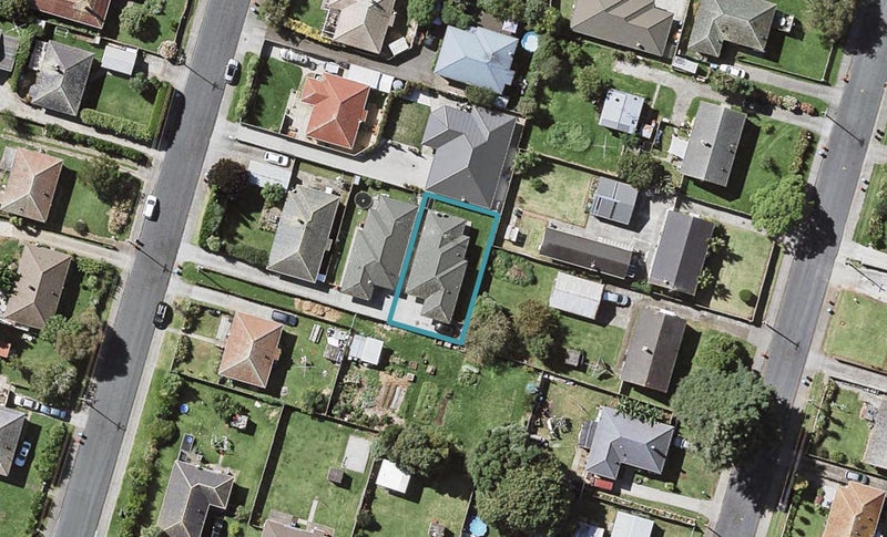 6B Coral Crescent, Panmure, Auckland - Carousel 1