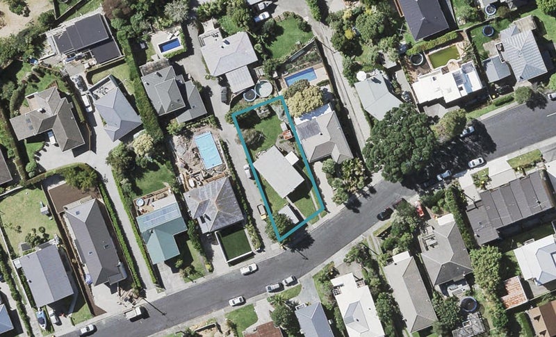 49 Regent Street, Devonport, Auckland - Carousel 1