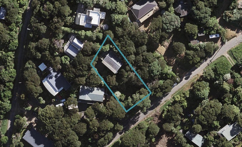 6 View Road, Ostend, Waiheke Island - Carousel 1