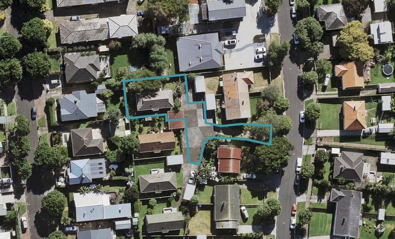 5/16 Cameron Street, Onehunga, Auckland - Carousel 1