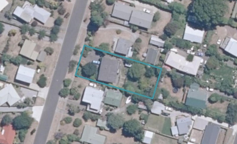 8 Kereru Street, Two Mile Bay, Taupo - Carousel 1