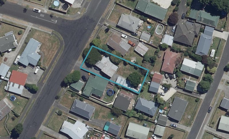 7 Lethborg Street, Dinsdale, Hamilton - Carousel 1
