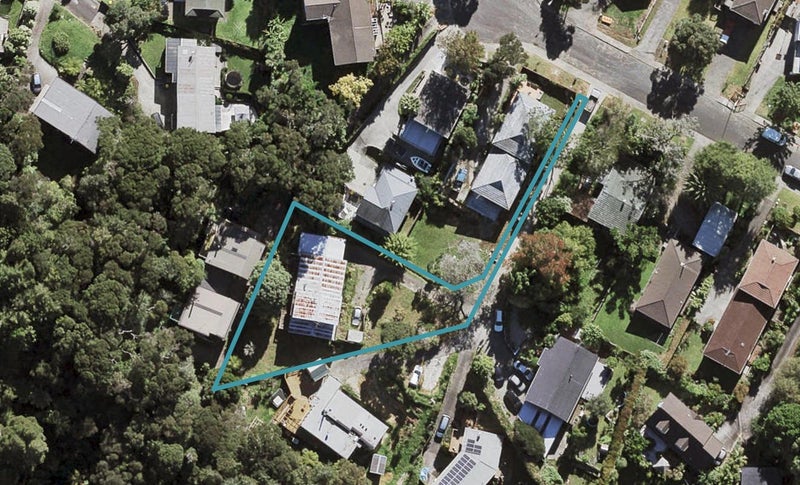 32 Morriggia Place, Bayview, Auckland - Carousel 1