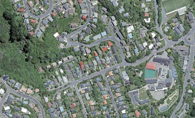 34A Allington Road, Karori, Wellington - Carousel 1