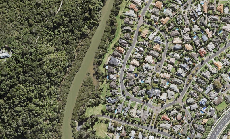 22 Landing Drive, Albany, Auckland - Carousel 1