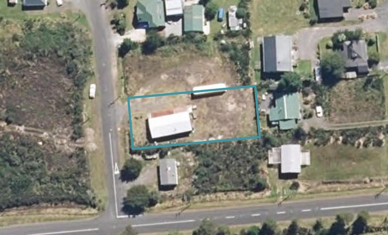 4 Ward Street, WAIMARINO, OWHANGO - Carousel 1