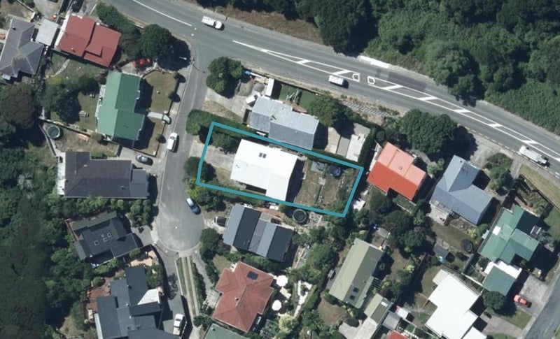 3 Arapawa Place, Plimmerton, Porirua - Carousel 1