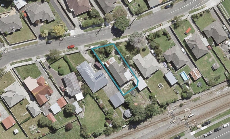 9 Marion Street, Silverstream, Upper Hutt - Carousel 1