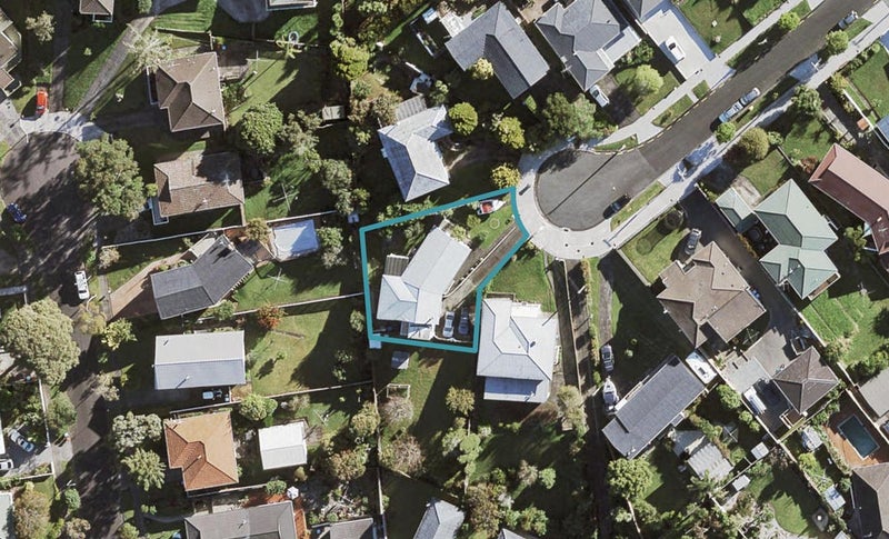 37 Ted William Street, New Windsor, Auckland - Carousel 1