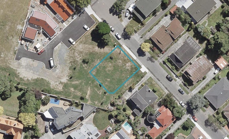 9 St Columbans Grove, Boulcott, Lower Hutt - Carousel 1