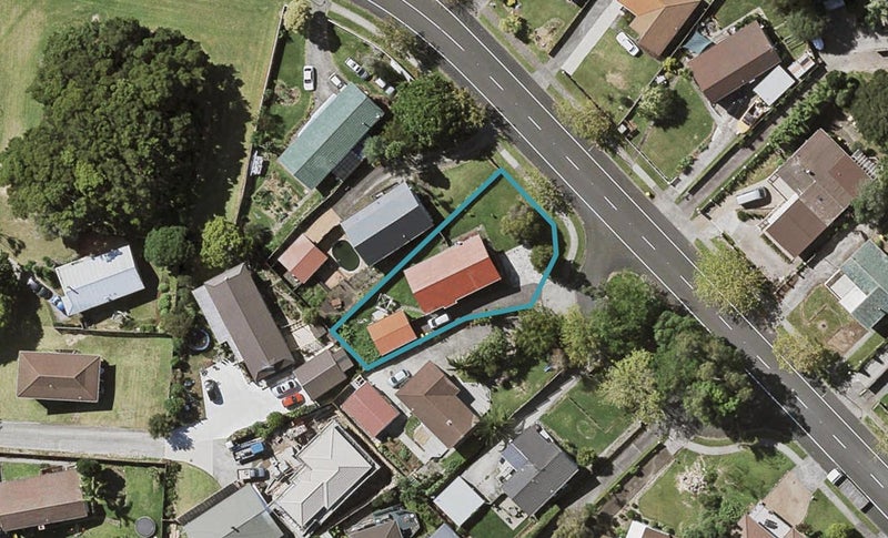 7 Ransom Smyth Drive, Goodwood Heights, Auckland - Carousel 1
