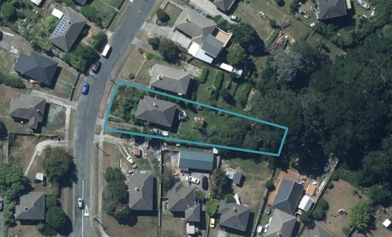 4 Chew Place, Ranui, Porirua - Carousel 1
