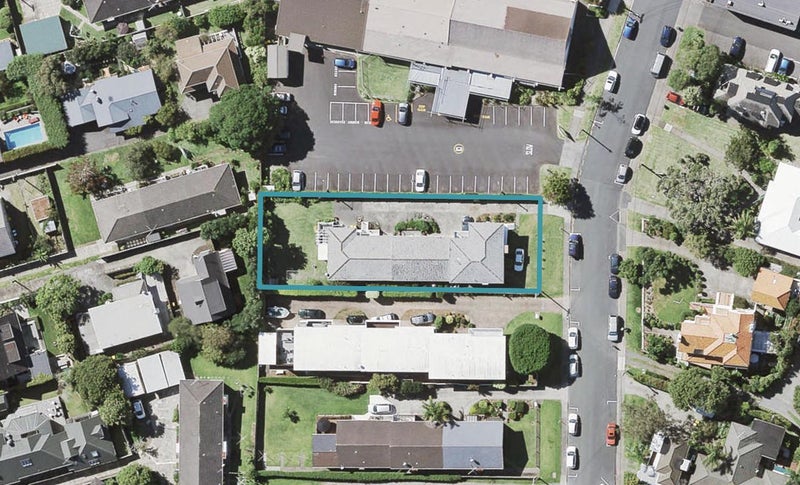 1/5 Dodson Avenue, Milford, Auckland - Carousel 1