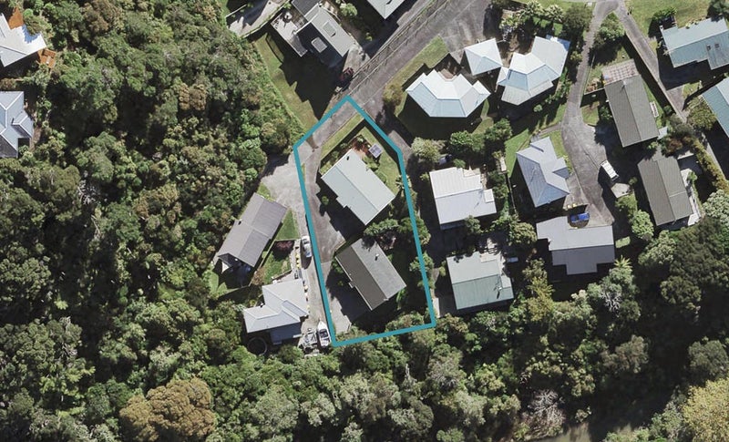 2/14 Fernlea Rise, Bayview, Auckland - Carousel 1