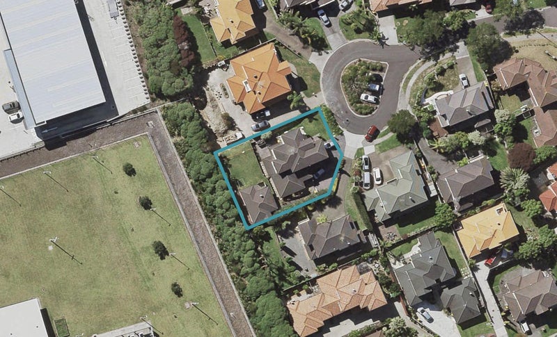 12 Bernish Place, East Tamaki, Auckland - Carousel 1