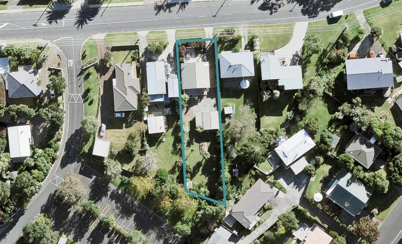 49 Vipond Road, Stanmore Bay, Whangaparaoa - Carousel 1