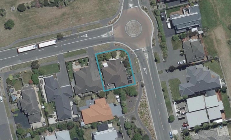 108 Broadhaven Avenue, Parklands, Christchurch - Carousel 1