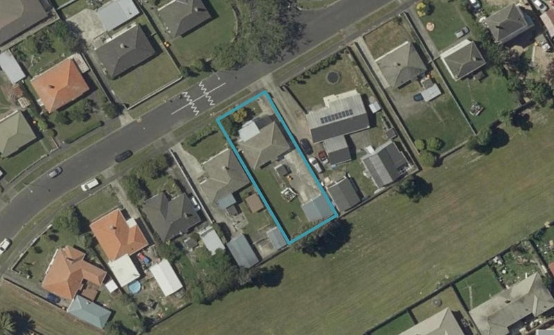 48 Andrew Avenue, Roslyn, Palmerston North - Carousel 1