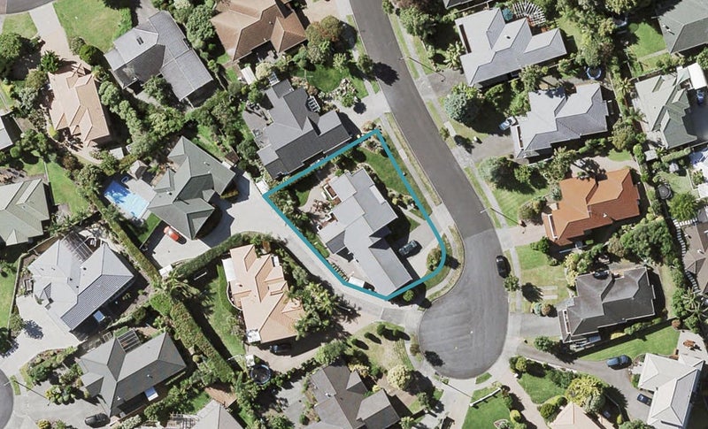19 Currell Way, Somerville, Auckland - Carousel 1