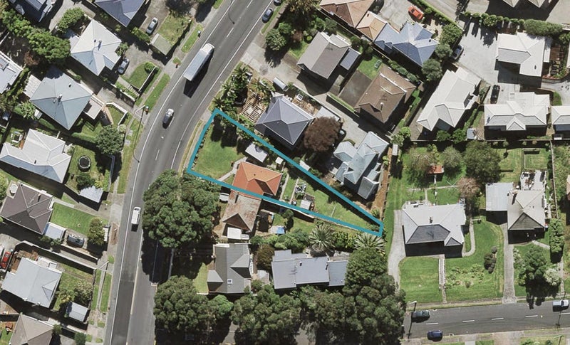38 Hillsborough Road, Hillsborough, Auckland - Carousel 1