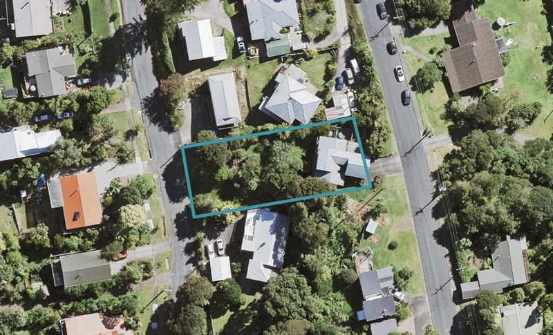 49 Shetland Street, Glen Eden, Auckland - Carousel 1