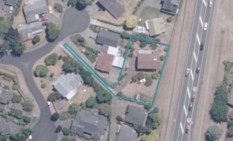 31 Oregon Drive, Rainbow Point, Taupo - Carousel 1