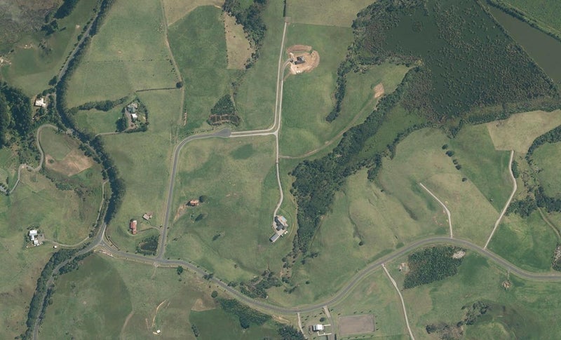 38A Kaipara Lake Road, Helensville - Carousel 1