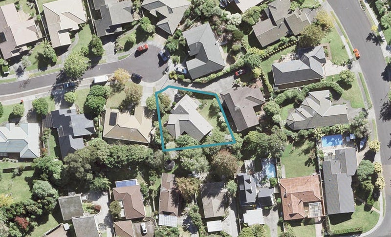 19 Phoebe Meikle Place, Torbay, Auckland - Carousel 1