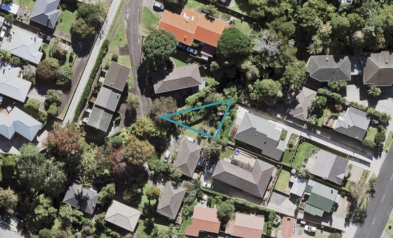 24A Karaka Street, New Lynn, Auckland - Carousel 1