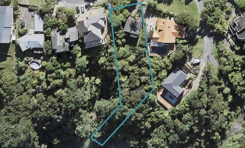 20 Marae Road, Greenhithe, Auckland - Carousel 1
