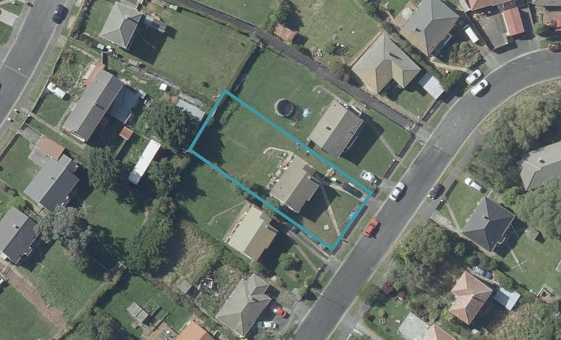 62 Dovecote Avenue, Corstorphine, Dunedin - Carousel 1
