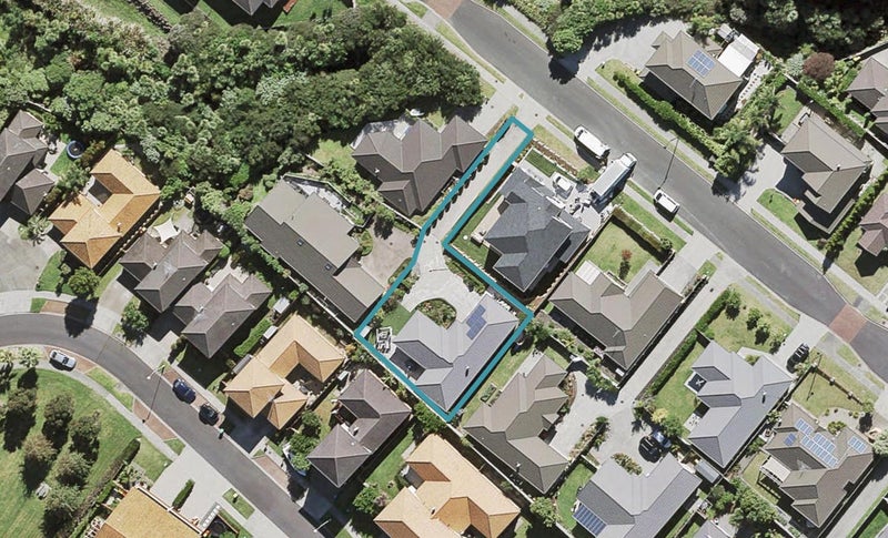11 Northbrook Close, Greenhithe, Auckland - Carousel 1