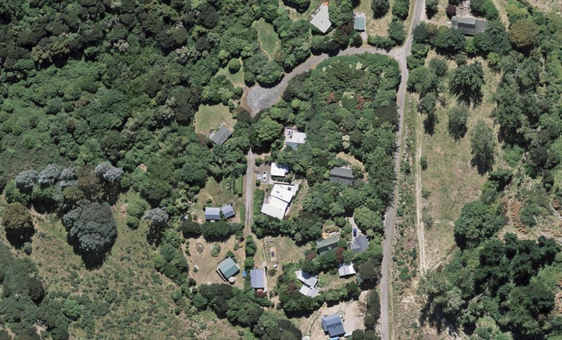5 Kukupa Place, Pigeon Bay, Akaroa - Carousel 1