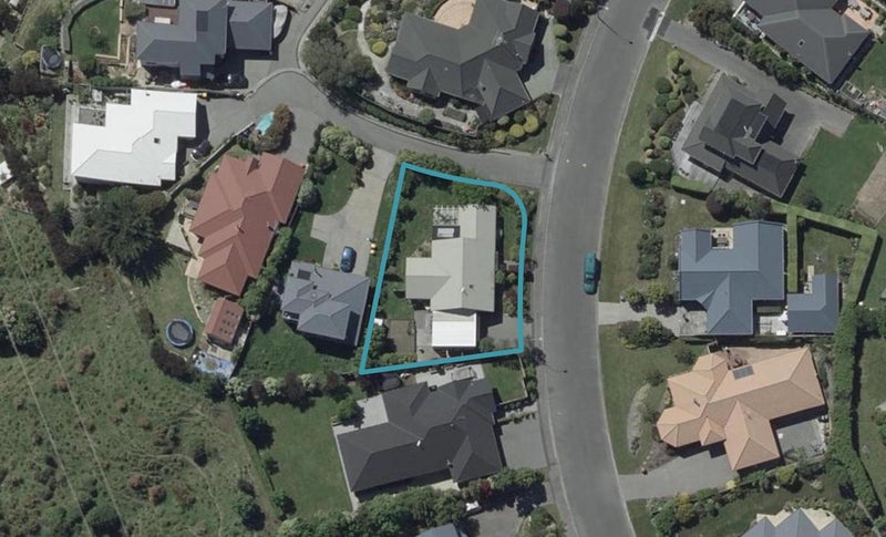 22 Highcrest Heights, Westmorland, Christchurch - Carousel 1