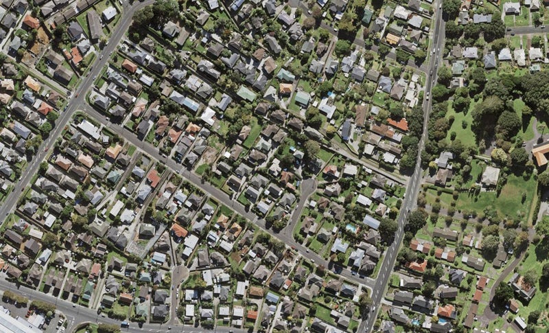 4A Millard Street, Three Kings, Auckland - Carousel 1