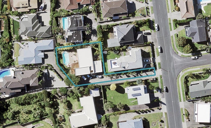 93 Waller Avenue, Bucklands Beach, Auckland - Carousel 1