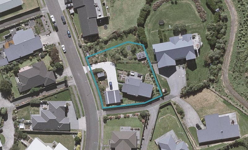 38 Dillon Drive, Bell Block, New Plymouth - Carousel 1