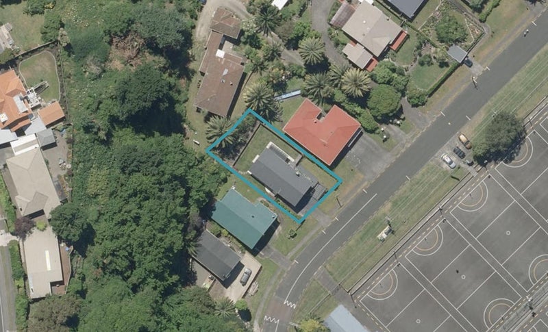 103 Peat Street, Whanganui, Whanganui - Carousel 1