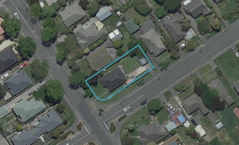 10 Jameson Avenue, St Albans, Christchurch - Carousel 1