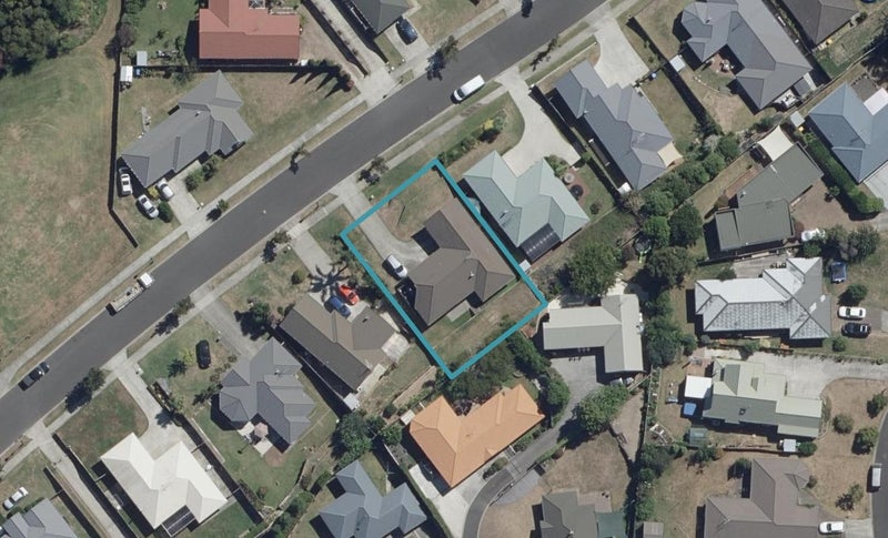 43 Twickenham Place, Nawton, Hamilton - Carousel 1