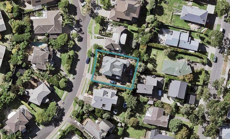 29 Summerhill Place, St Heliers, Auckland - Carousel 1