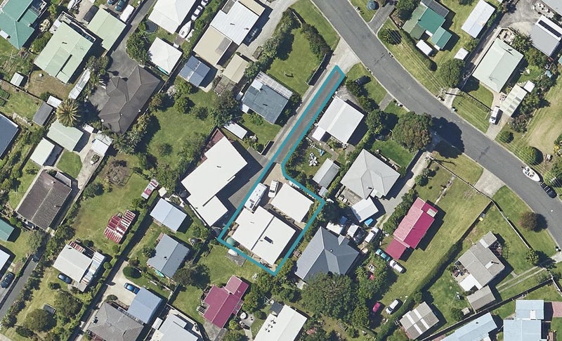 13B Roretana Drive, Athenree, Katikati - Carousel 1
